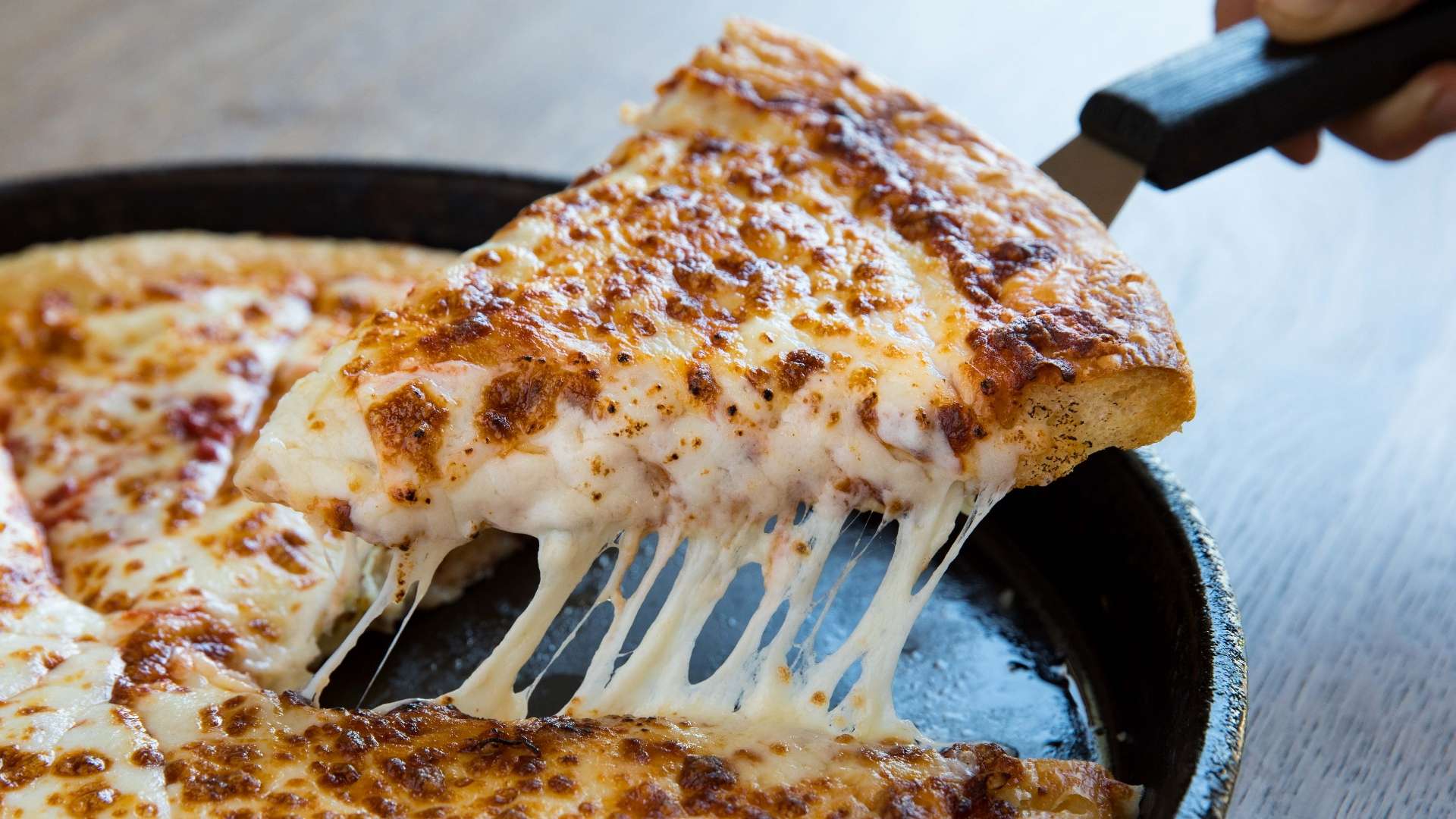 交接时出现 交接时出现